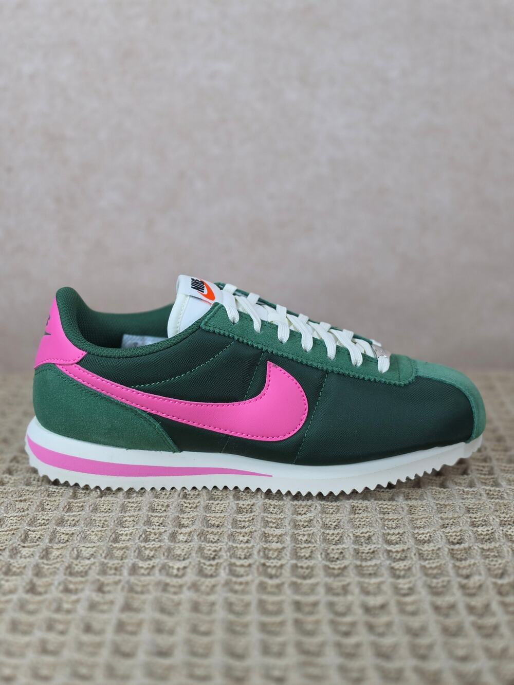 Nike Cortez IF1764‑300 Women’s 7 Fir Pink Sail – Brand New